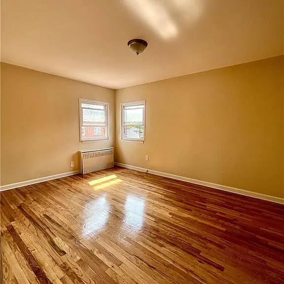748 E 86th St #2 — Photo 6