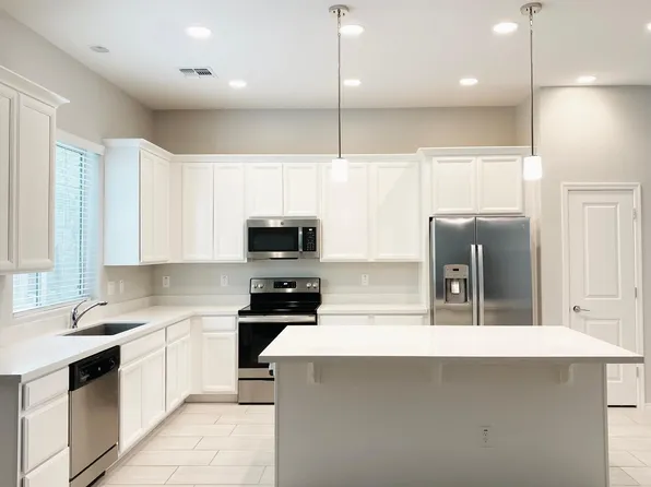 2429 N 149th Ln, Goodyear, AZ 85395