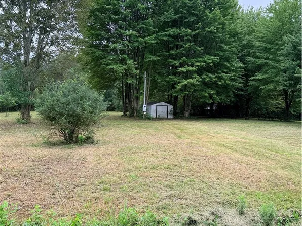 6500 Bel Air Dr, Andover, OH 44003