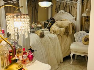 5923 Orange Rd, West Palm Beach, FL 33413