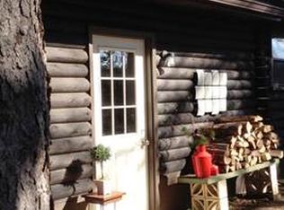 3204 E Riverside Rd, Buchanan, MI 49107