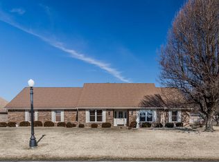 1504 Lisa Ln, Marion, IL 62959