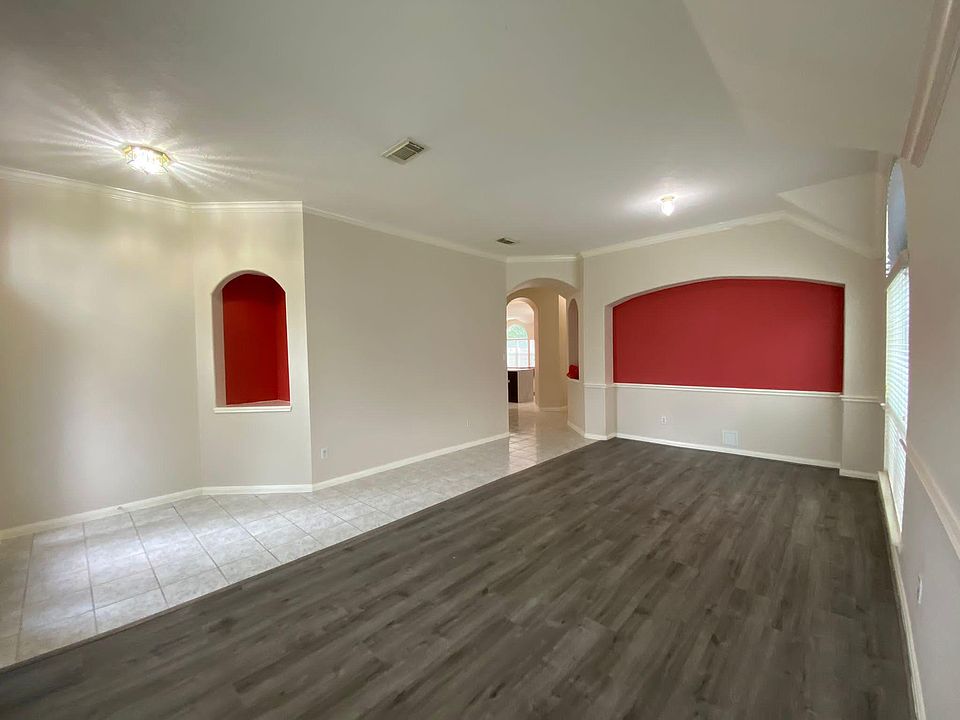 1st image of 19027 Canyon Royal Dr