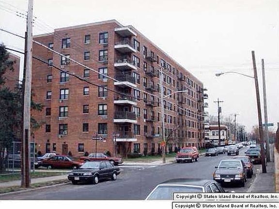 3rd image of 100 Colfax Ave #6F