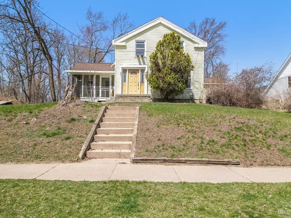 3411 Broad St, Dexter, MI 48130