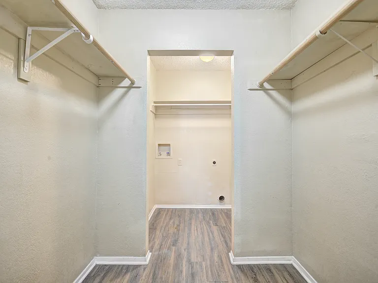 6321 Richland Plaza Dr #A — Photo 9