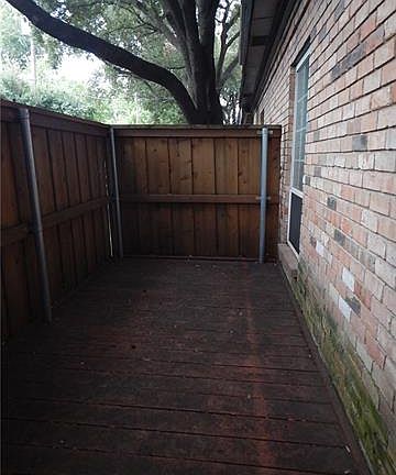 2nd image of 5222F Fleetwood Oaks Ave #111F