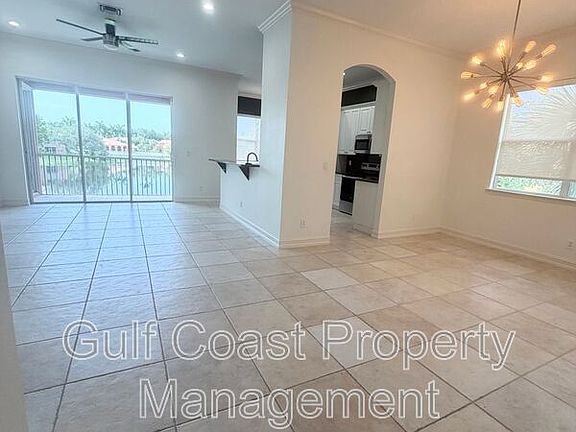 5th image of 7060 San Lorenzo Ct APT 202