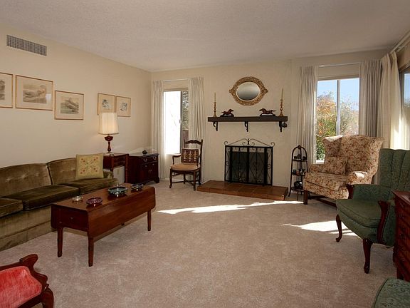 4th image of 5400 N La Casita Dr