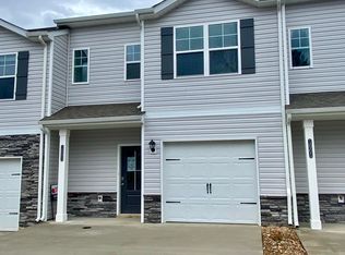1003 Saylors Pl, Jonesborough, TN 37659