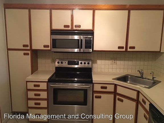 4th image of 2686 Carambola Cir N #1770
