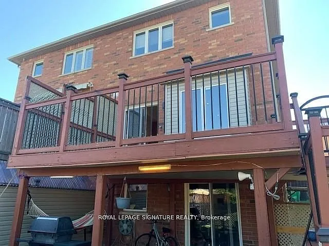 248 Breton Ave #UPPER LEVEL — Photo 22