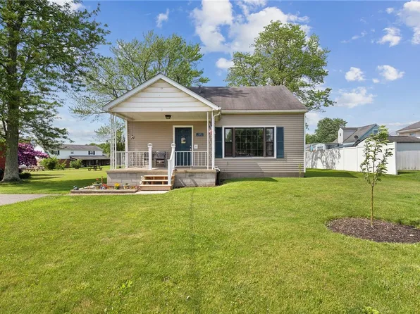 1411 Monastery Dr, Latrobe, PA 15650