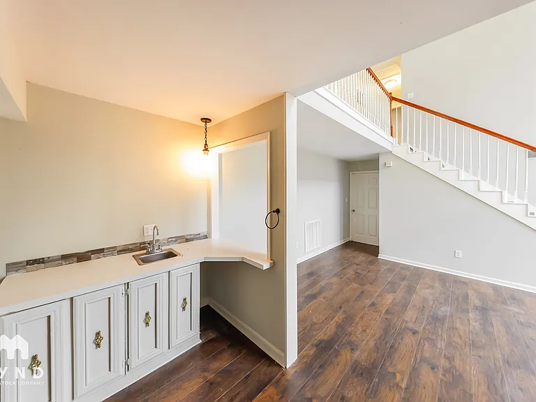 5217 Starlite Dr — Photo 6