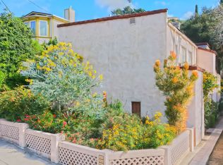 2634 N Beachwood Dr, Los Angeles, CA 90068