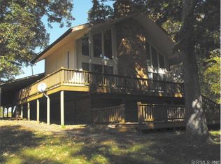 4265 E Dix Irvington Rd, Centralia, IL 62801