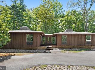 12009 Whip Rd, Reston, VA 20191