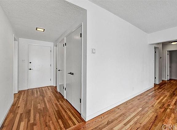 4th image of 1502 E Hedgewood Ave