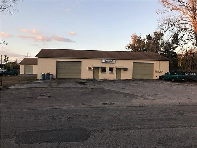 2nd image of 6017 Pine Hill Rd