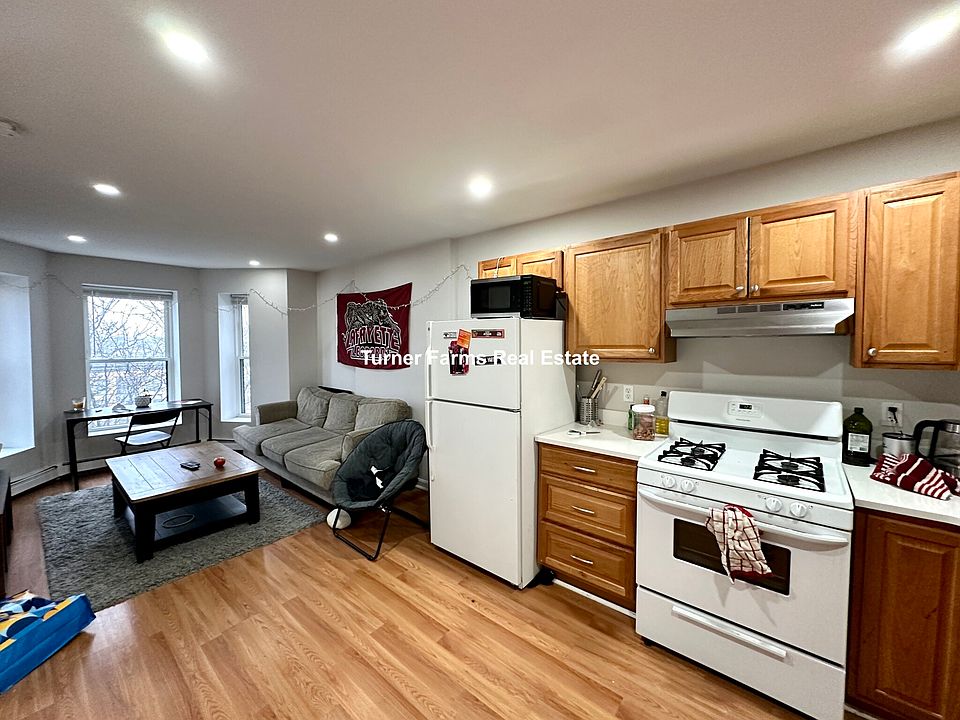 1st image of 92 Hammond St APT 5F
