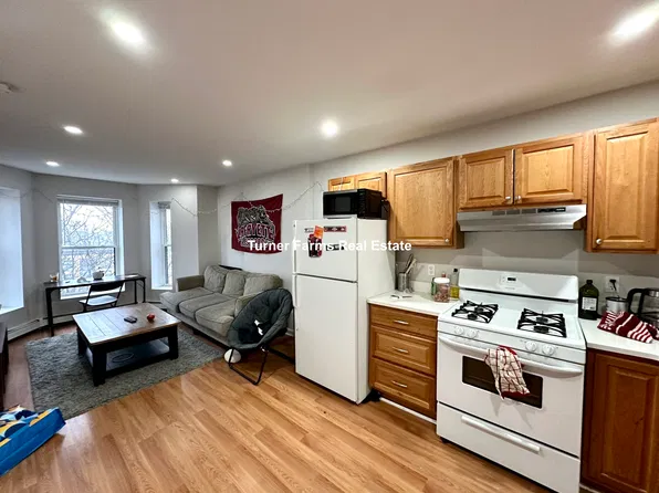 92 Hammond St, Roxbury Crossing, MA