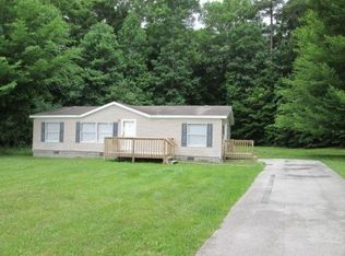 379 Edgewood Blvd, Oneida, TN 37841