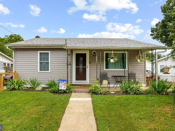 107 Yawmeter Dr, Middle River, MD 21220