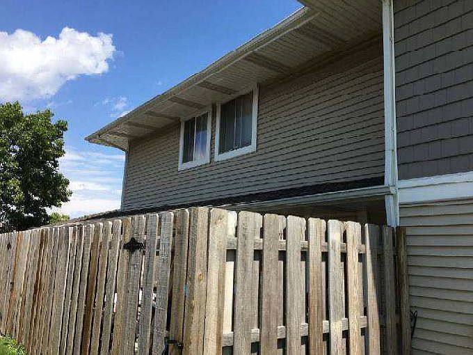 2nd image of 1429 Fremont Dr