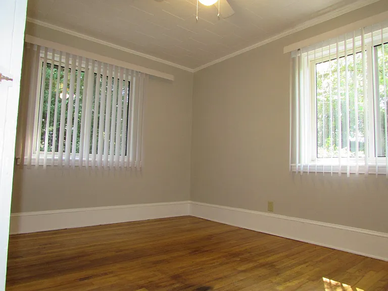 338 Culp St — Photo 5