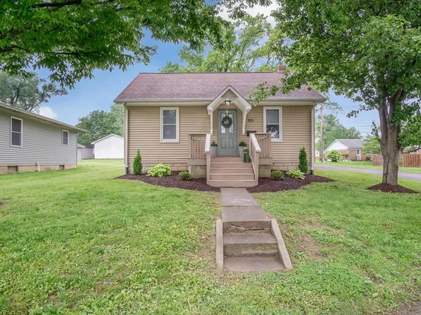 835 N Briegel St, Columbia, IL 62236