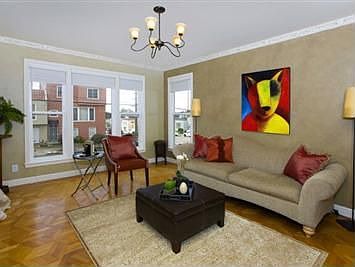 2nd image of 2244 Ulloa St