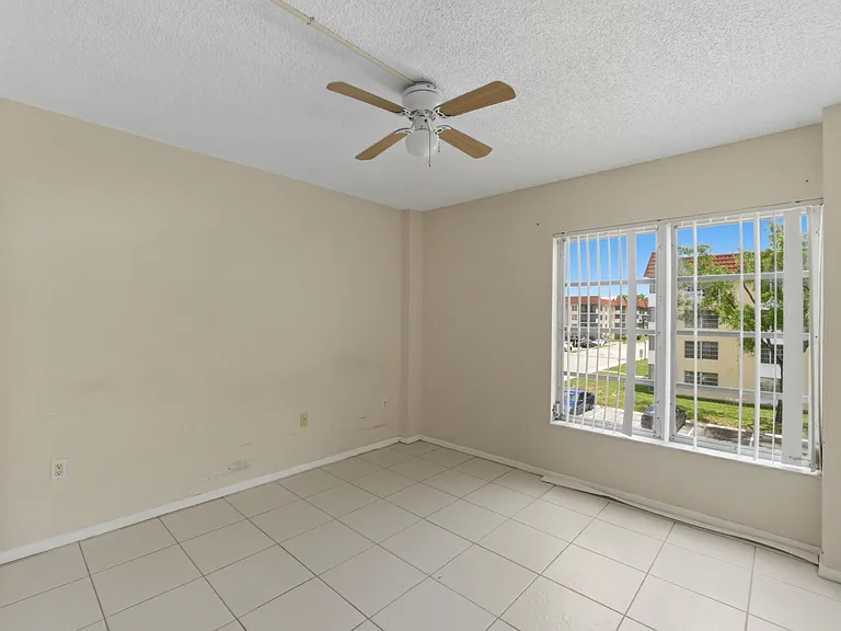 4152 Inverrary Dr #311 — Photo 12