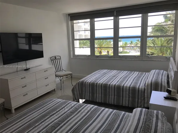 100 Lincoln Rd #521, Miami Beach, FL 33139