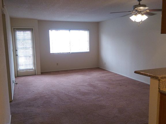 2nd image of 5101 E Anaheim St APT 202