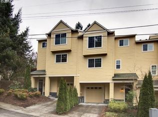 2406 SW Nebraska St, Portland, OR 97239