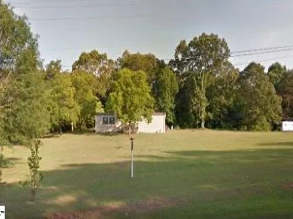 545 Rogers Bridge Rd, Duncan, SC 29334