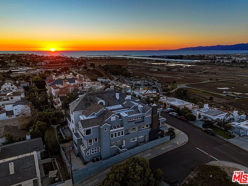 1st image of 7800 Veragua Dr