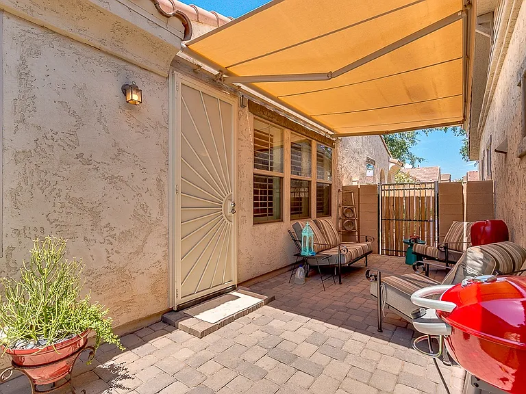 3487 E Windsor Dr — Photo 33