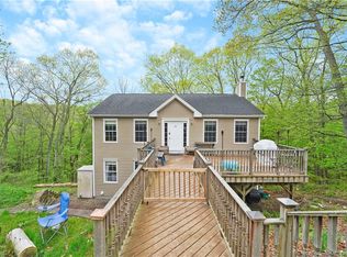 53 Little Punkup Rd, Oxford, CT 06478