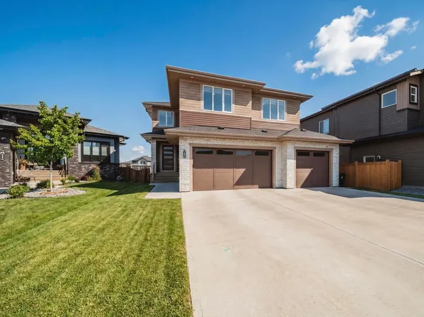 35 Elwyck Gate, Spruce Grove, AB T7X 0Z2