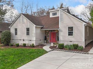 4114 Meadowridge Dr, Charlotte, NC 28226