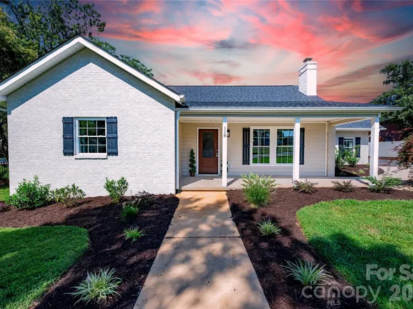 118 Alexander St, Forest City, NC 28043