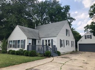 618 W Main St, Chesterfield, IN