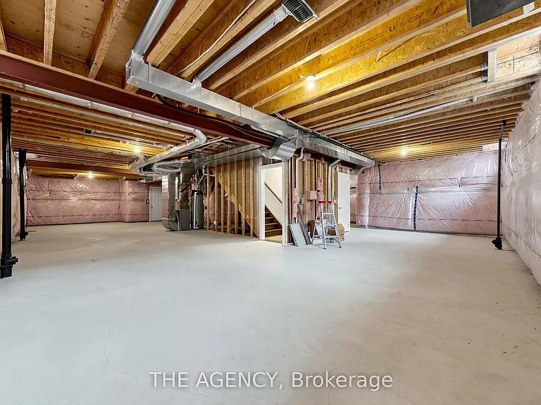 32 Conger St — Photo 36