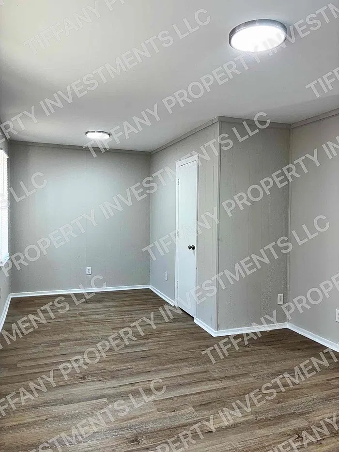1 bed, 1.0 bath, $845 — Photo 3