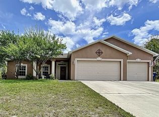 15436 Fleetwood Rd, Weeki Wachee, FL 34614