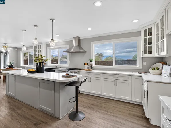 4310 Foothill Way, Pittsburg, CA 94565