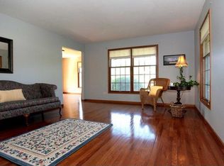 38060 N Chicago Ave, Wadsworth, IL 60083