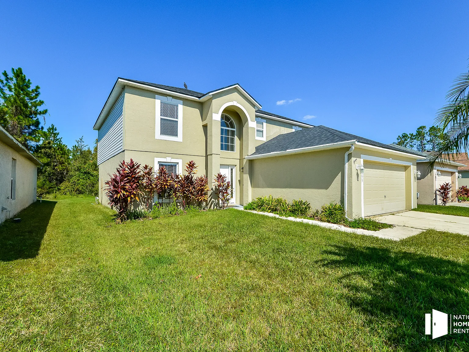 4 bed, 2.5 bath, 2057 sqft, $2,595 — Photo 2