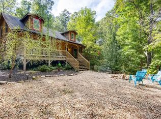 15 Deer Lodge Rd, Rydal, GA 30171